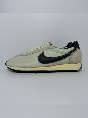 Nike LD-1000 Athletic Shoe (Soft Pearl/Black/Muslim)